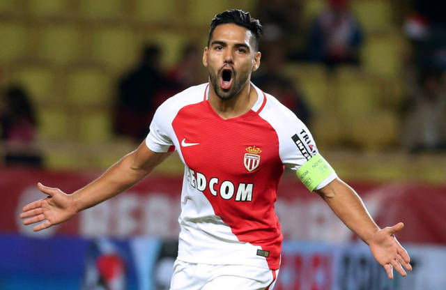 勒沃库森训练开放日；今晨强势反弹引欢呼；法甲在即；纪律约束更严格(震荡洗盘与震荡吸筹)